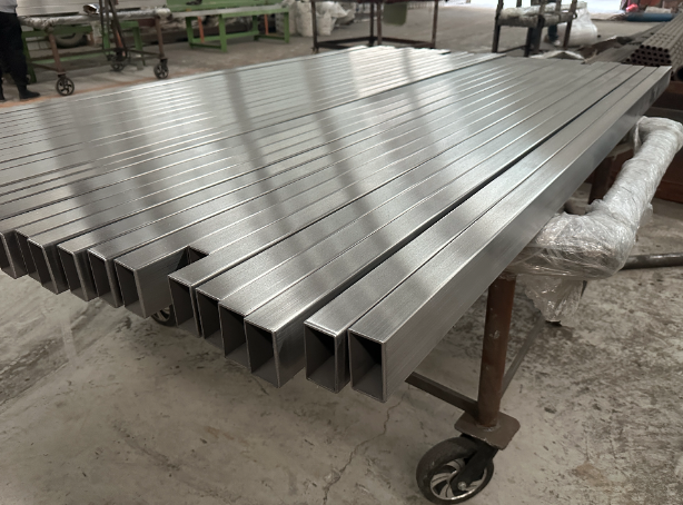 开封新能源汽车用不锈钢方管 现货